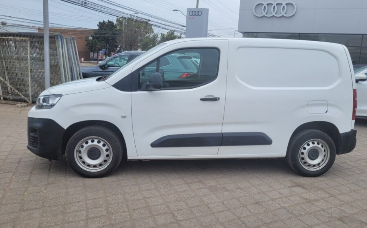 Citroën Berlingo K9 Blue — foto 7 de 14