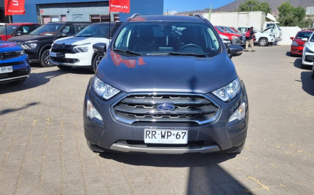Ford Ecosport S — foto 2 de 15