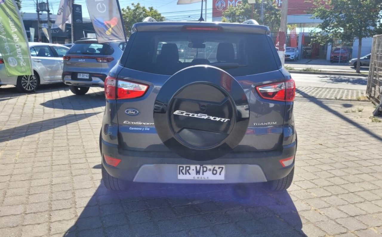 Ford Ecosport S — foto 5 de 15