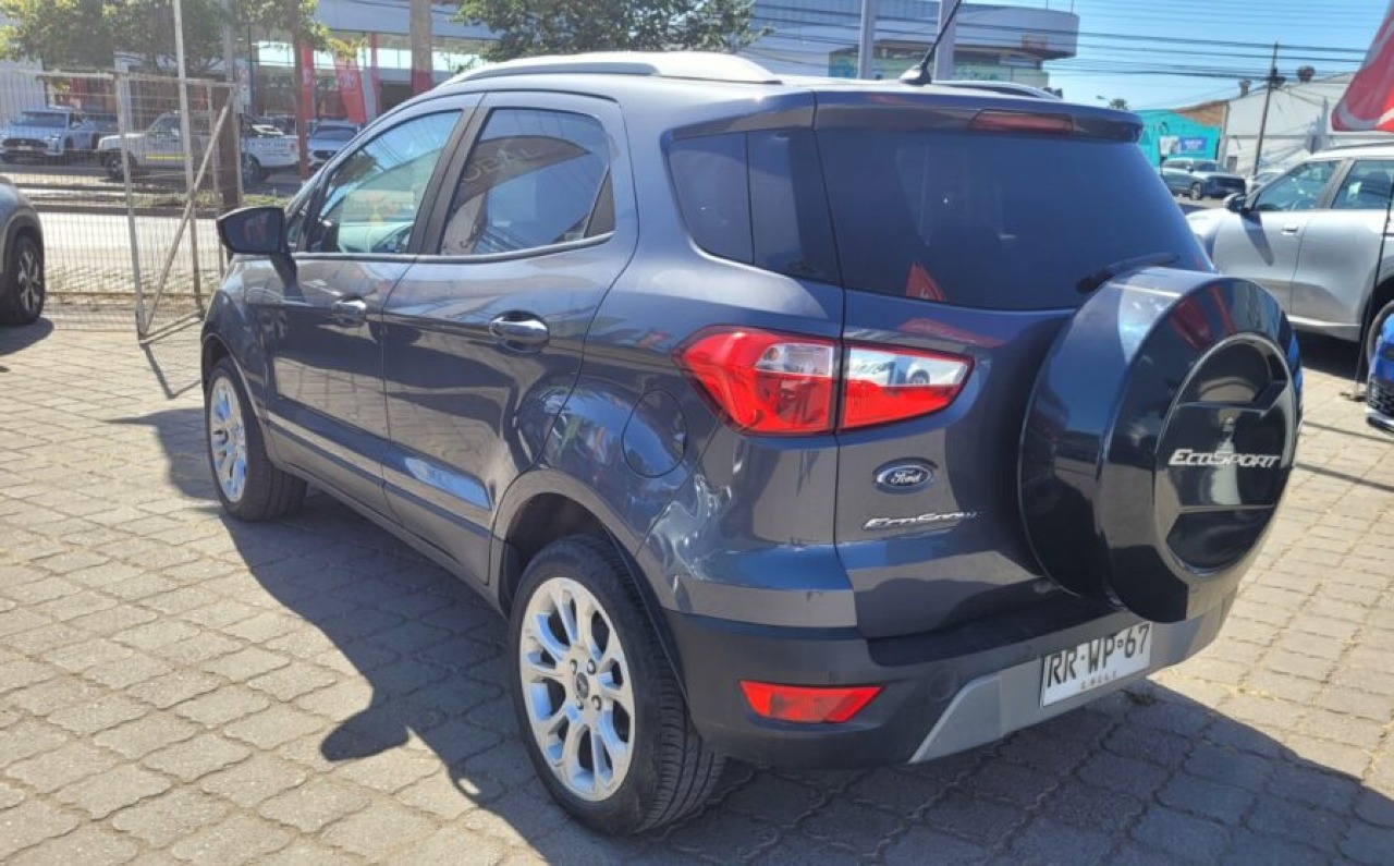 Ford Ecosport S — foto 6 de 15