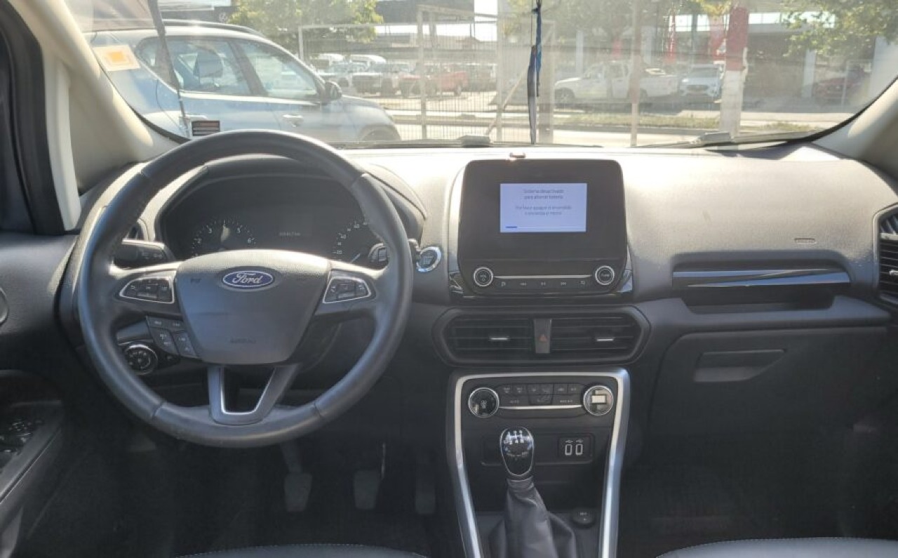 Ford Ecosport S — foto 11 de 15