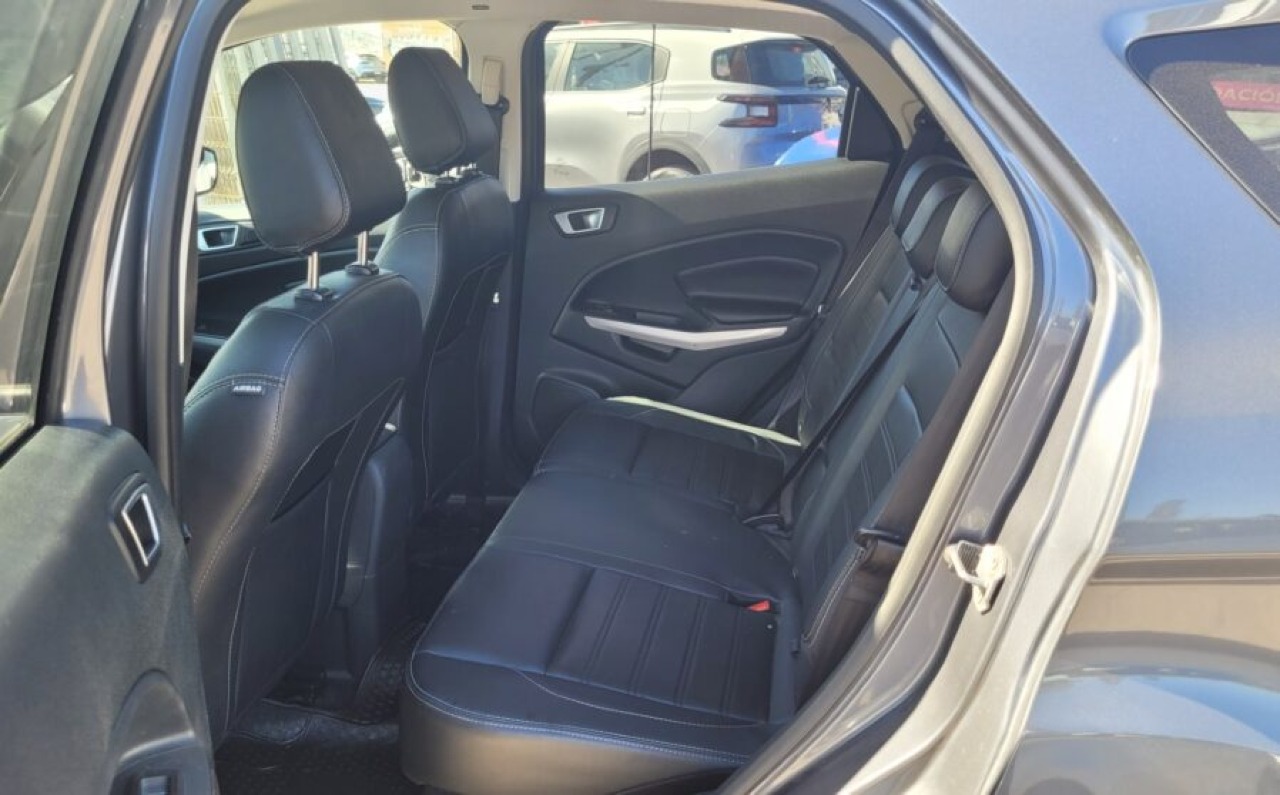Ford Ecosport S — foto 15 de 15
