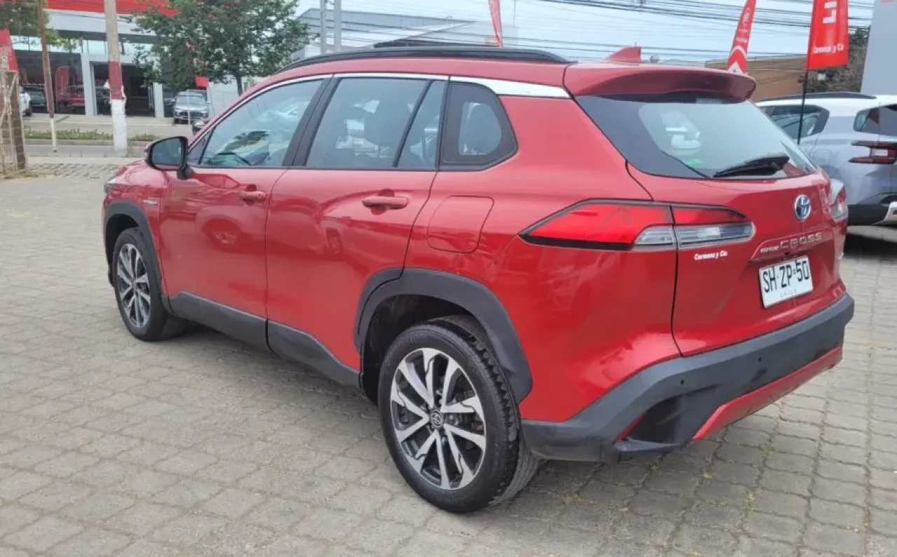 Toyota Corolla Cross — foto 4 de 16