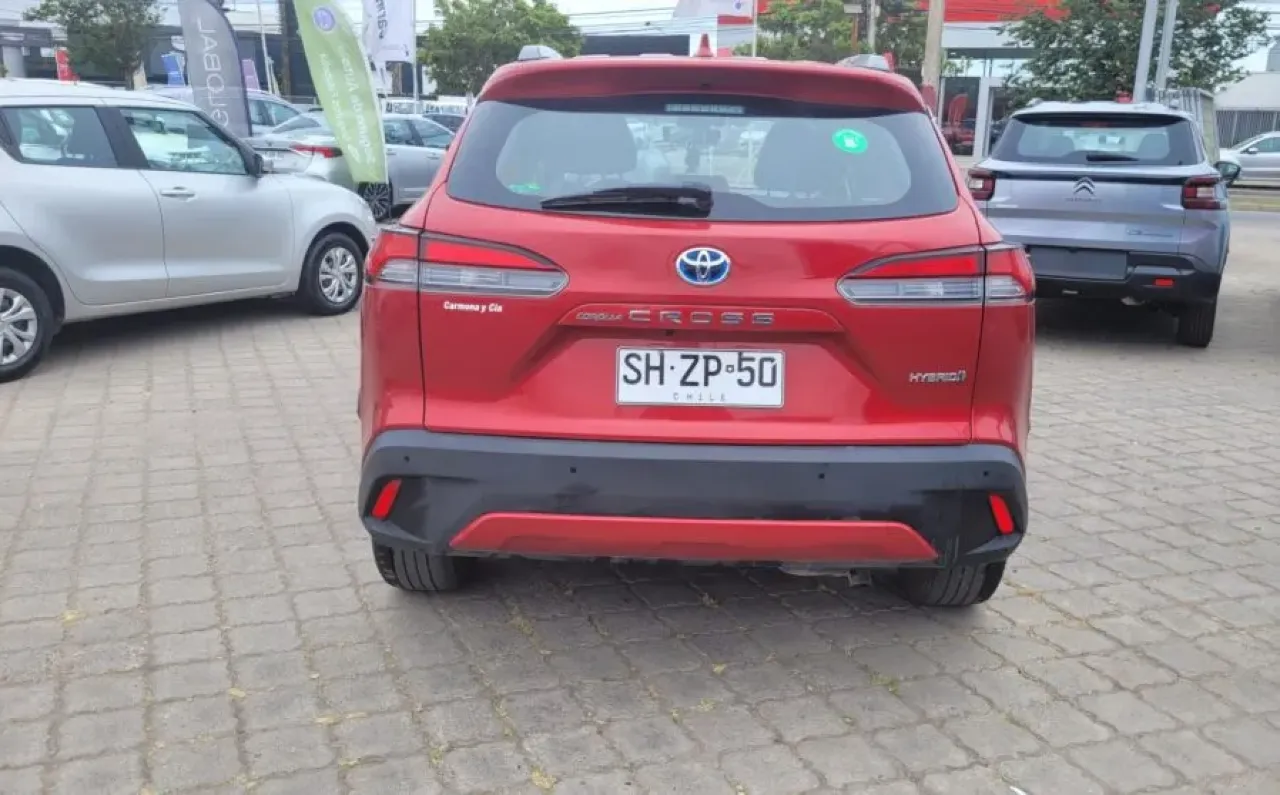 Toyota Corolla Cross — foto 5 de 16