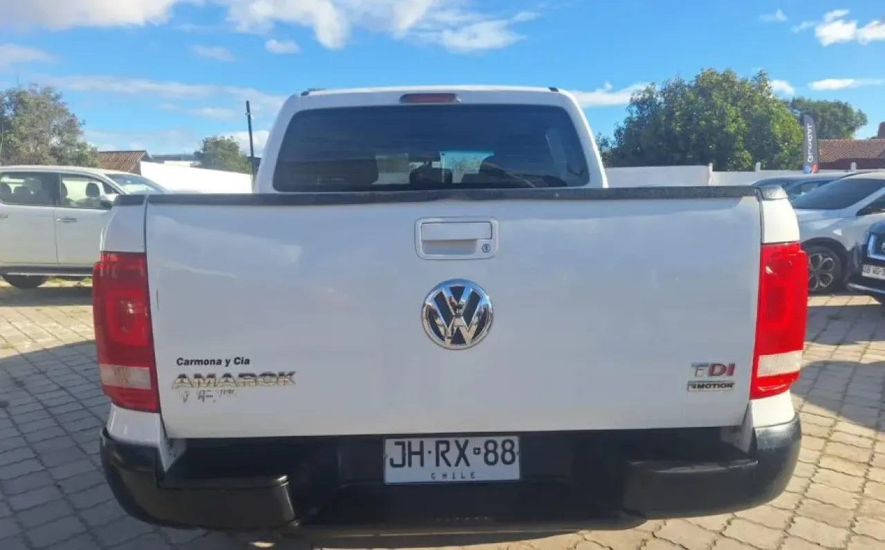 Volkswagen Amarok Trendline — foto 4 de 14