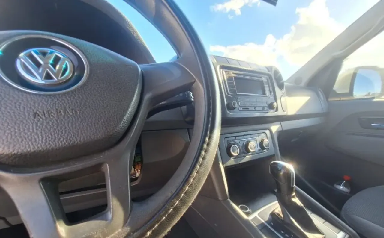 Volkswagen Amarok Trendline — foto 12 de 14