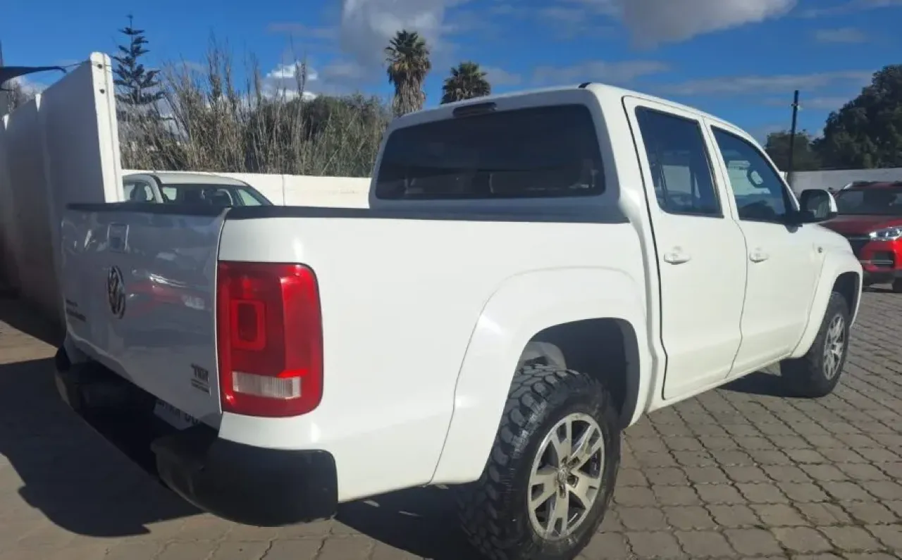 Volkswagen Amarok Trendline — foto 14 de 14