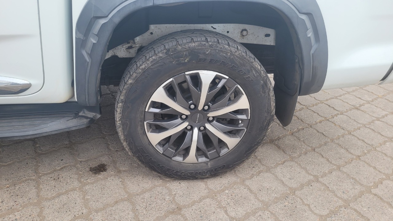 Maxus T90 4X4 Aut. — foto 14 de 15