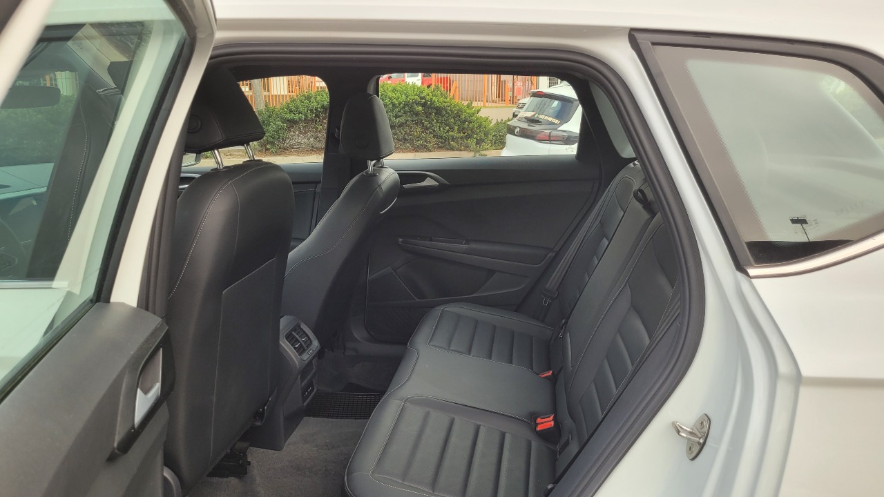 Volkswagen Taos Tsi 4X2 1.4 Aut. — foto 11 de 15