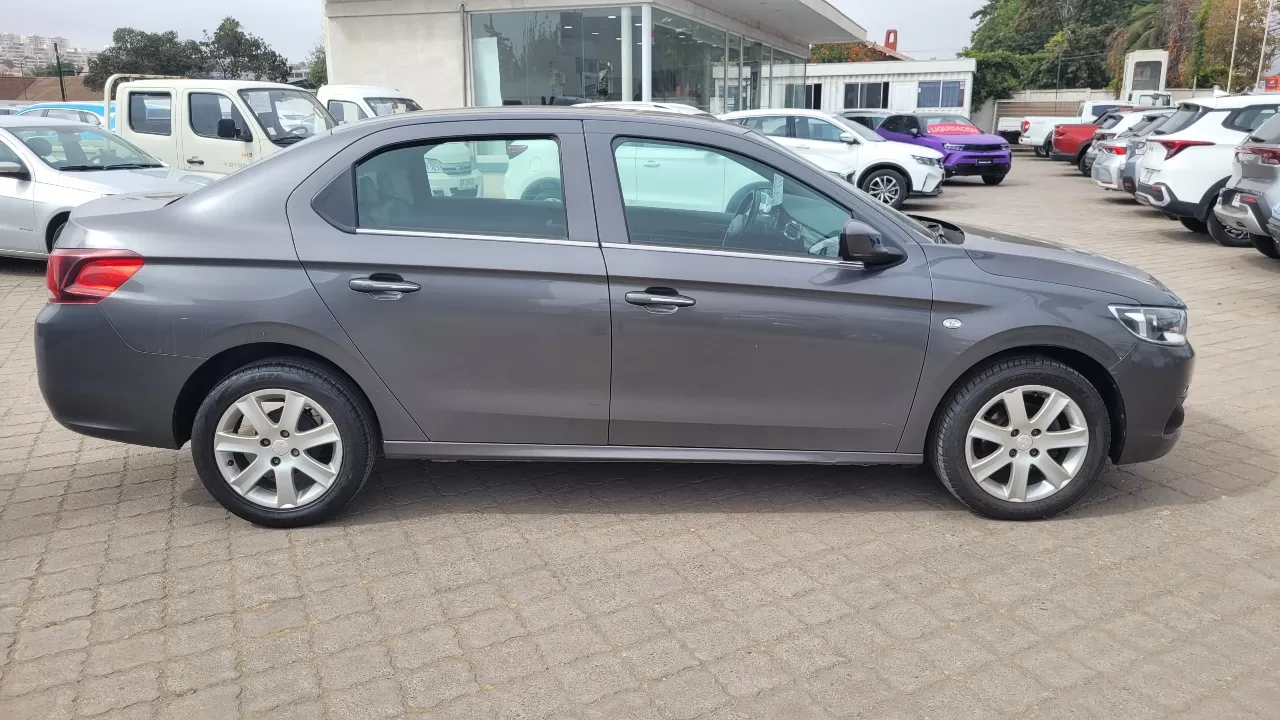 Peugeot 301 Hdi — foto 5 de 15