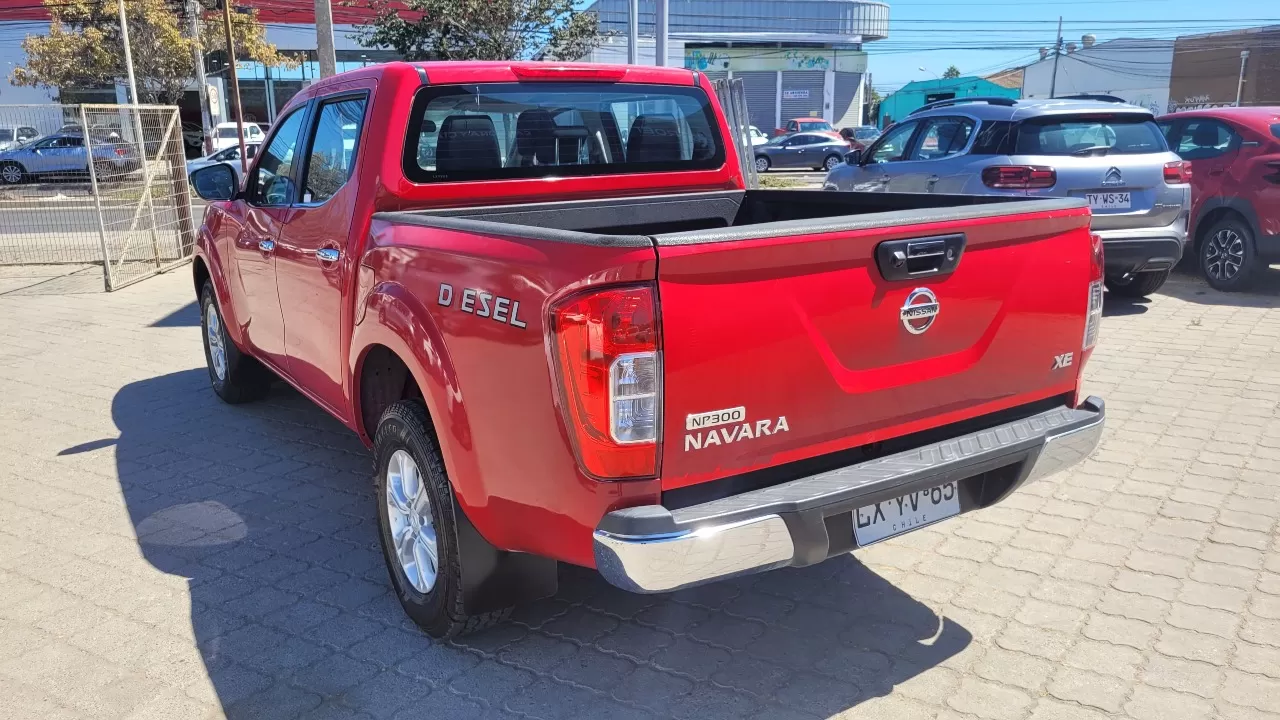 Nissan Np300 Navara Xe2.3 Mec. — foto 7 de 15