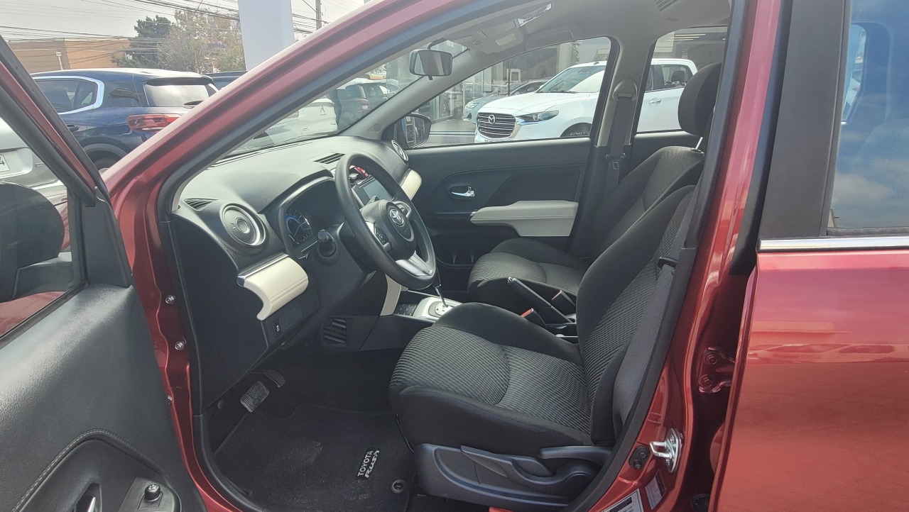 Toyota Rush Xli1.5 Full Aut. — foto 9 de 15