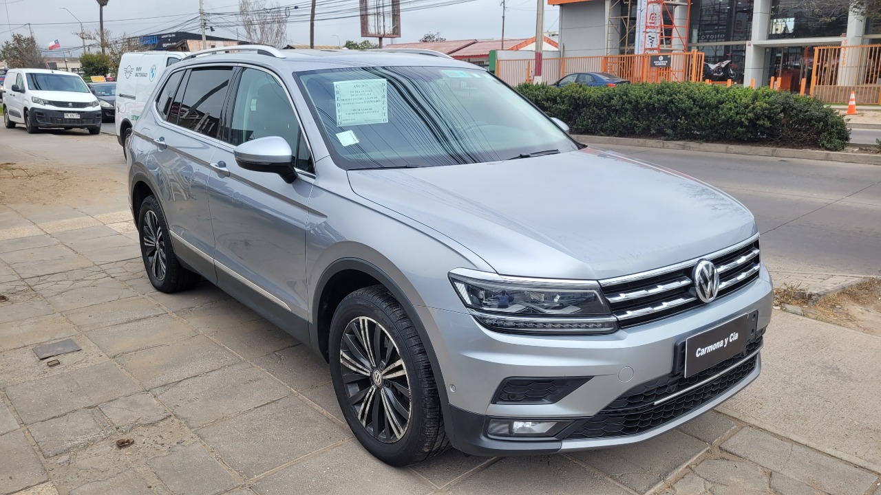Volkswagen Tiguan Otto 4X4 2.0 Full Aut. — foto 3 de 15