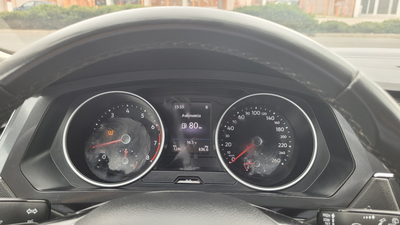 Volkswagen Tiguan Otto 4X4 2.0 Full Aut. — foto 10 de 15