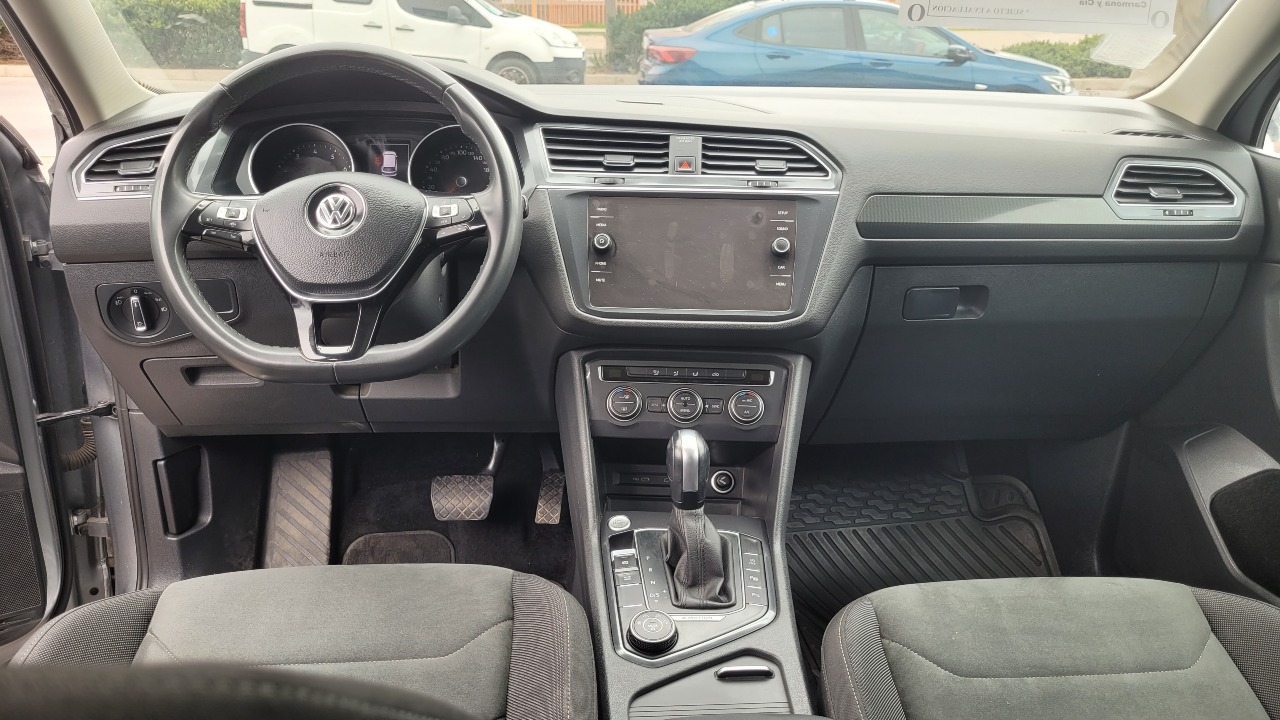 Volkswagen Tiguan Otto 4X4 2.0 Full Aut. — foto 14 de 15
