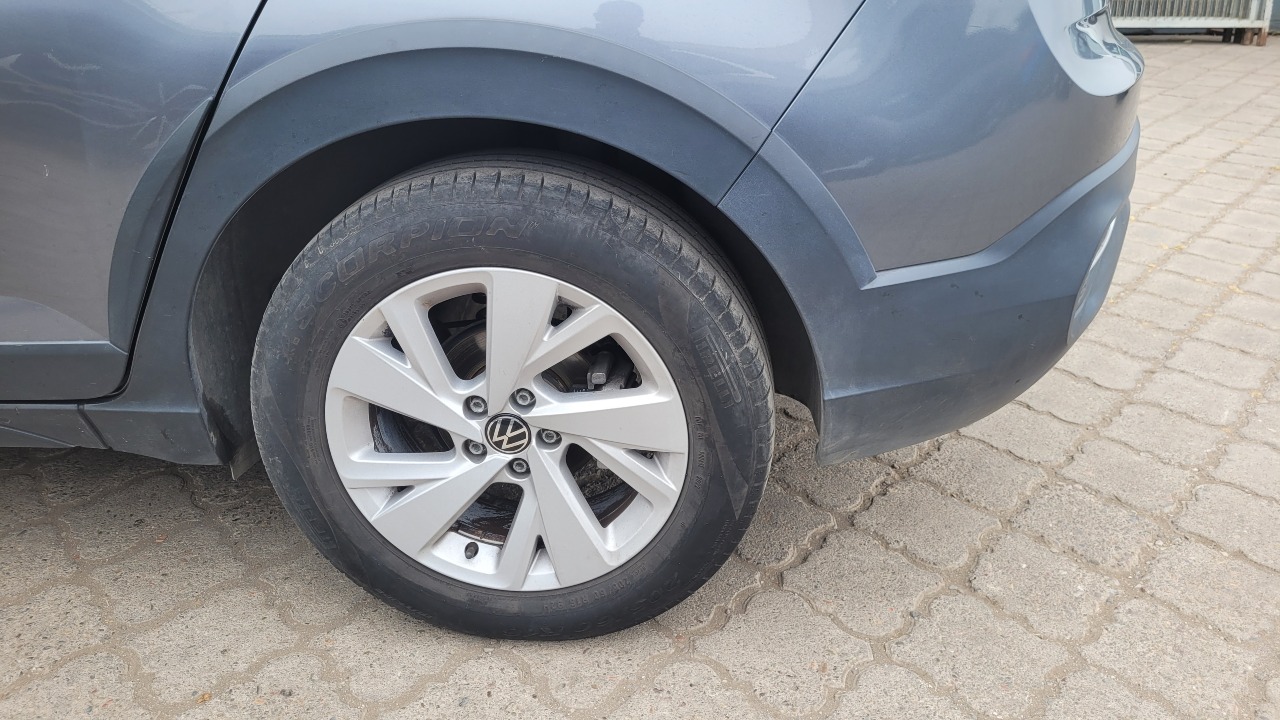 Volkswagen Nivus Tsi1.0 Full Aut. — foto 13 de 15