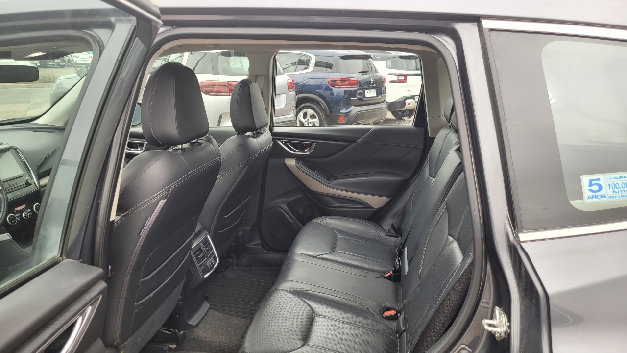 Subaru Forester 4X4 2.0 Full Aut. — foto 12 de 16
