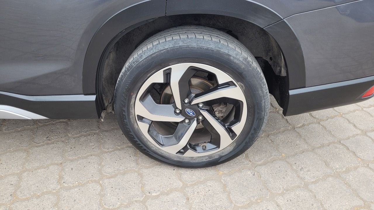 Subaru Forester 4X4 2.0 Full Aut. — foto 14 de 16