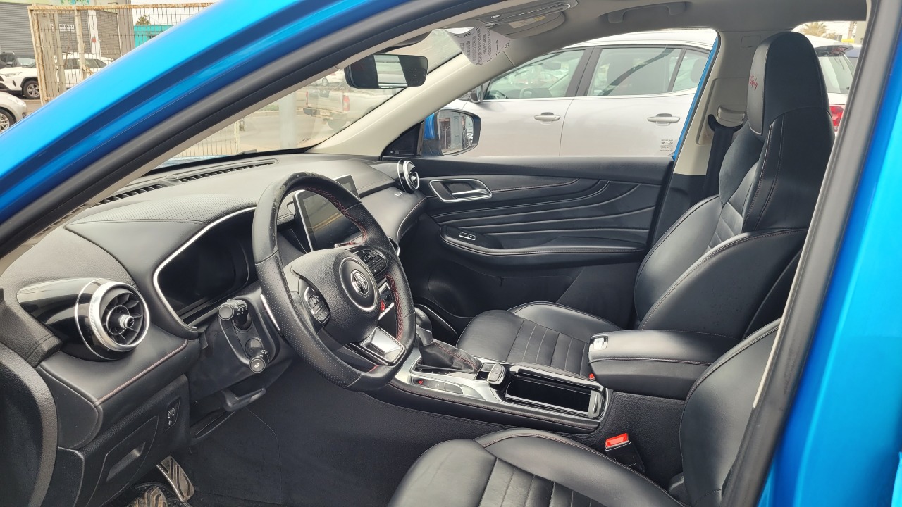 MG Hs Dct 4X4 2.0 Trophy Full Aut. — foto 13 de 16