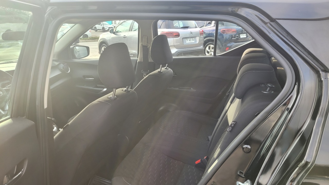 Nissan Kicks 1.6 4X2 Full Mec. — foto 13 de 15