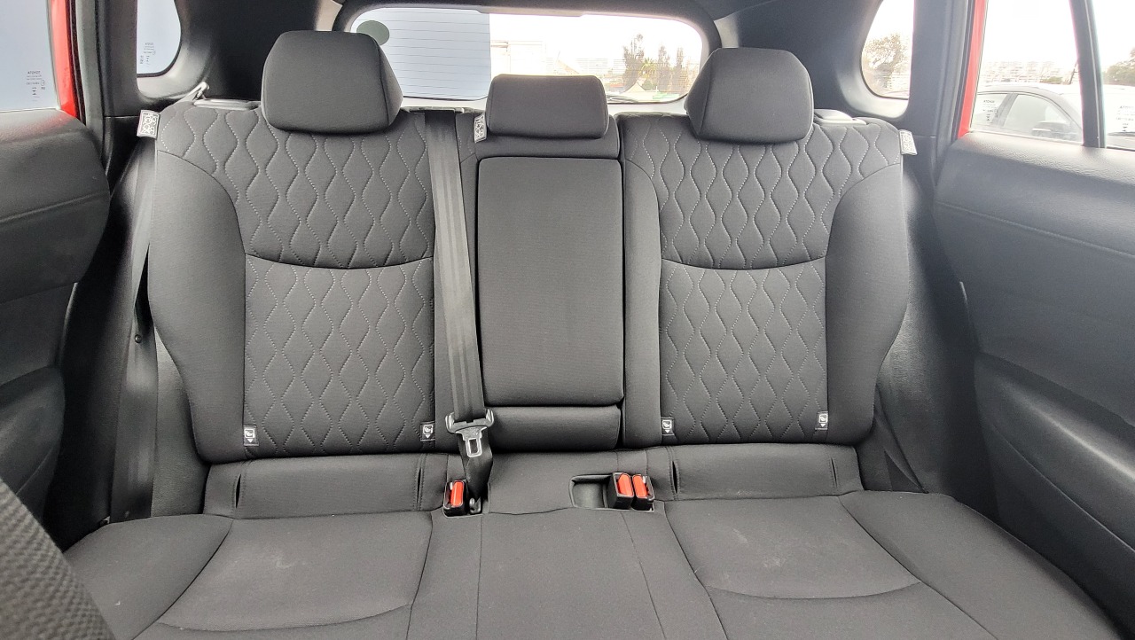 Toyota Corolla Cross Cvt Hev1.8 Full Aut. — foto 15 de 15
