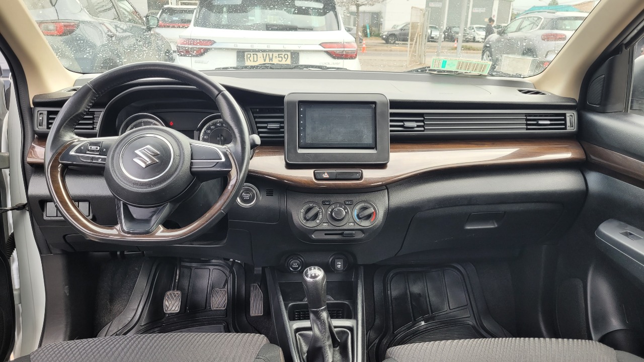 Suzuki Ertiga Glx1.5 Full Mec. — foto 10 de 15