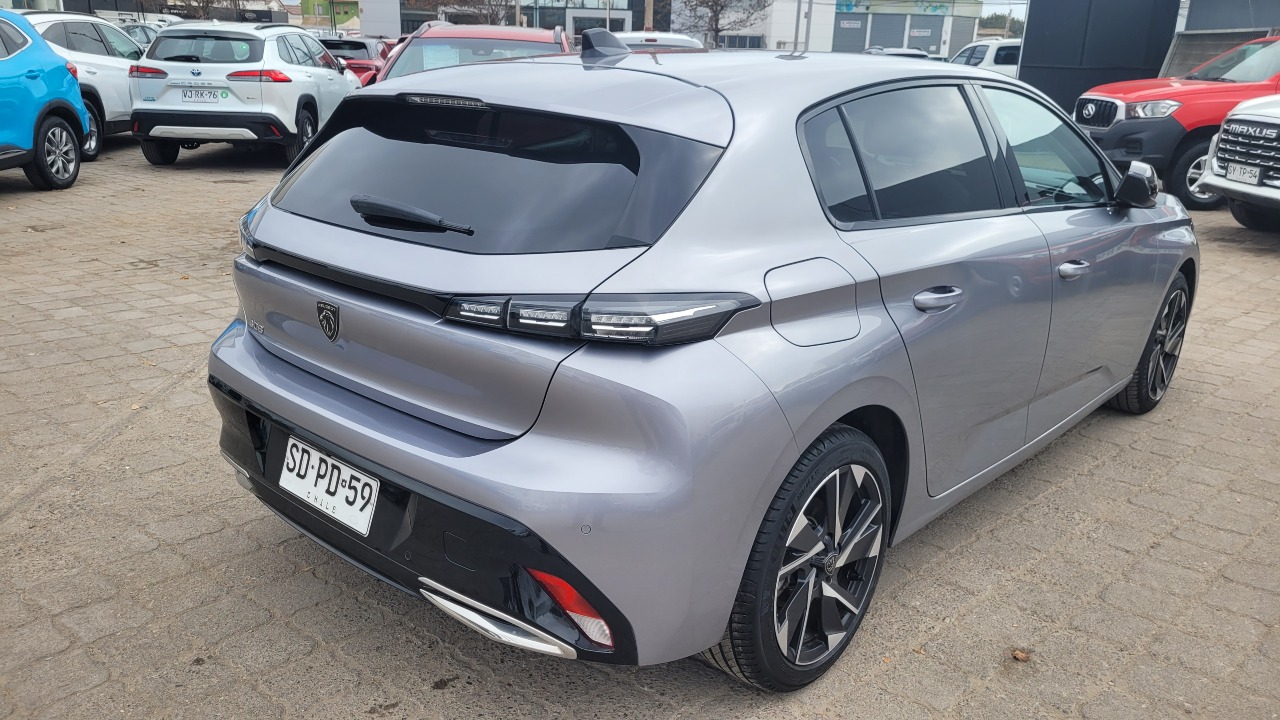Peugeot 308 Puretech 1.2 Aut. — foto 13 de 15