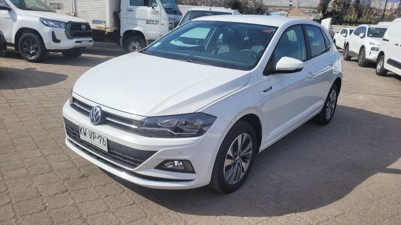 Volkswagen Polo Highline 1.6 Full Mec.