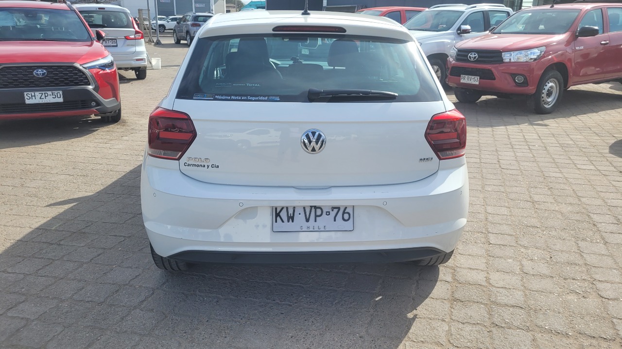 Volkswagen Polo Highline 1.6 Full Mec. — foto 7 de 15