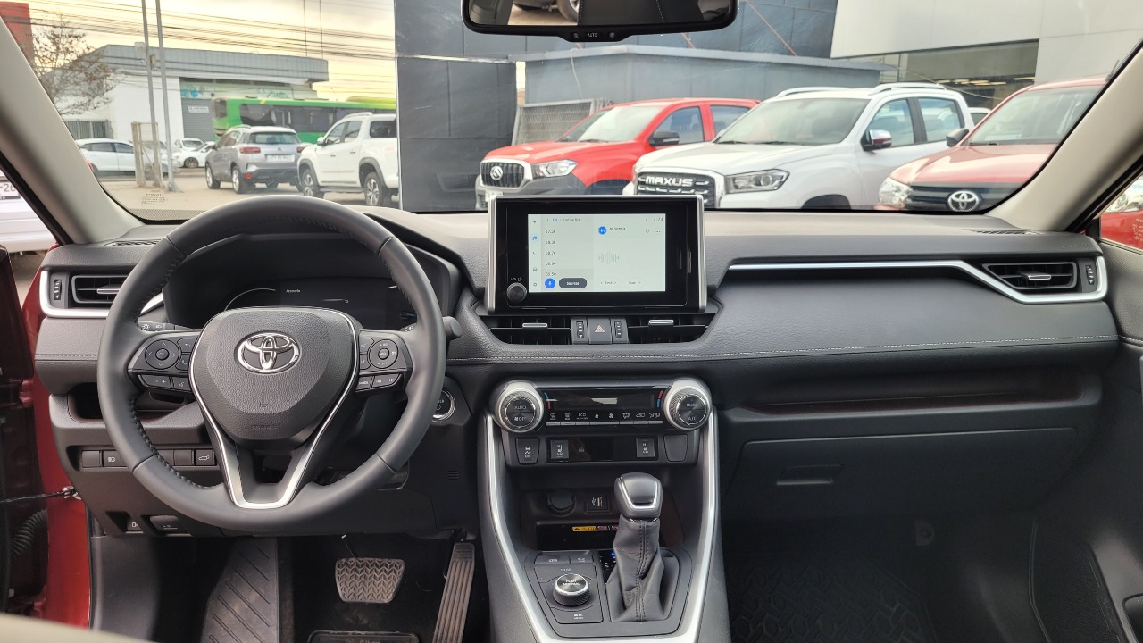 Toyota Rav4 Limited 2.5 4X4 Hybrido — foto 11 de 15