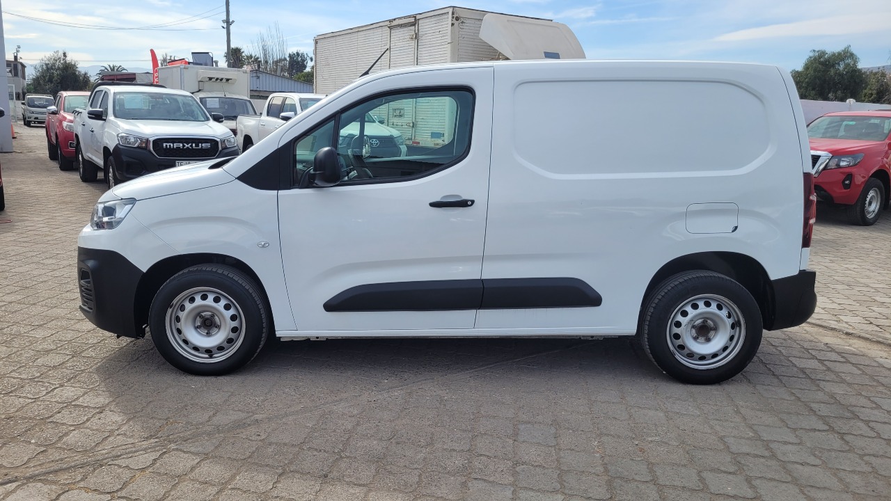 Citroën Berlingo K9 1.6 Full Mec. — foto 5 de 15