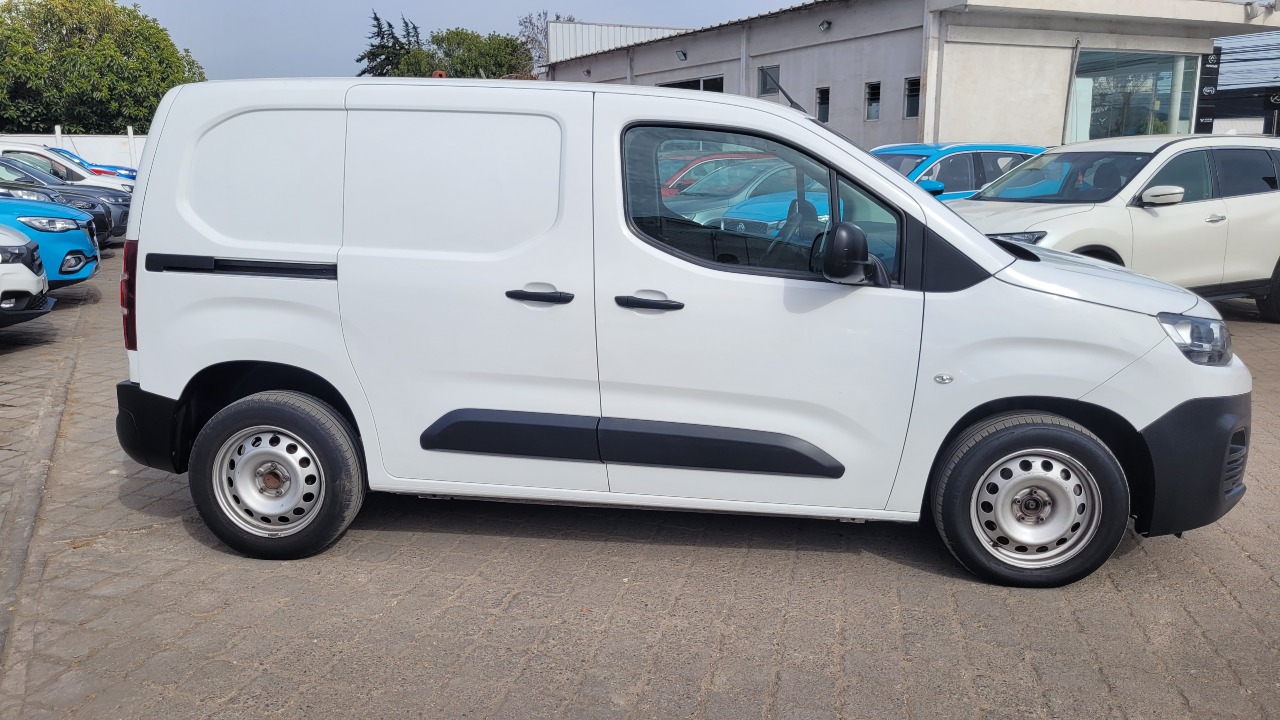 Citroën Berlingo K9 1.6 Full Mec. — foto 8 de 15