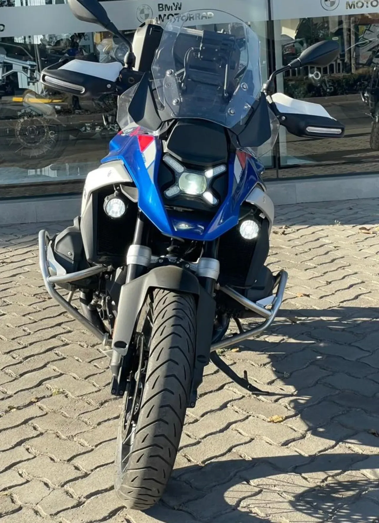 BMW R 1300 Gs — foto 2 de 8
