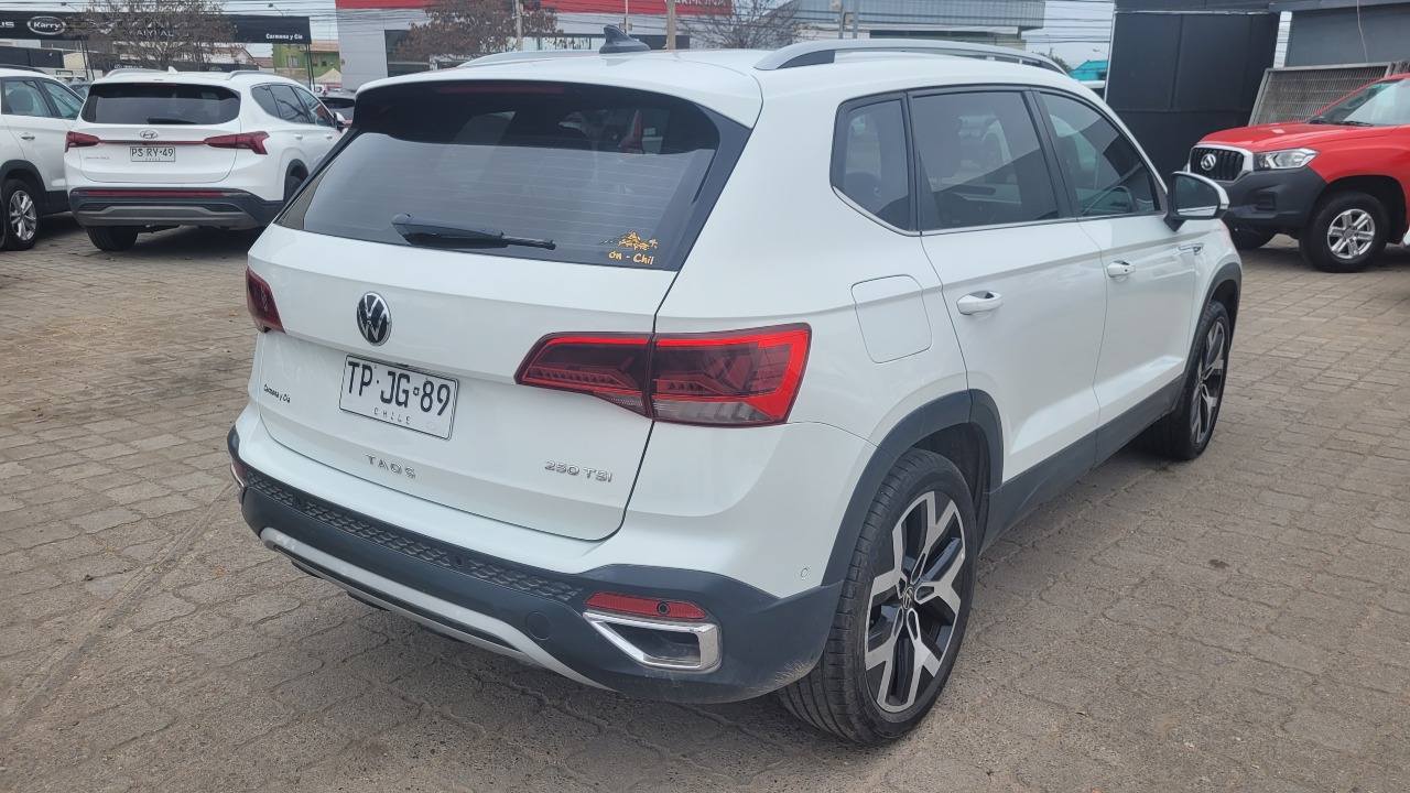 Volkswagen Taos Tsi 4X2 1.4 Full Aut. — foto 4 de 16