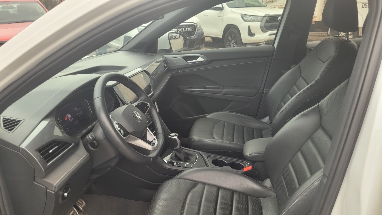 Volkswagen Taos Tsi 4X2 1.4 Full Aut. — foto 11 de 16