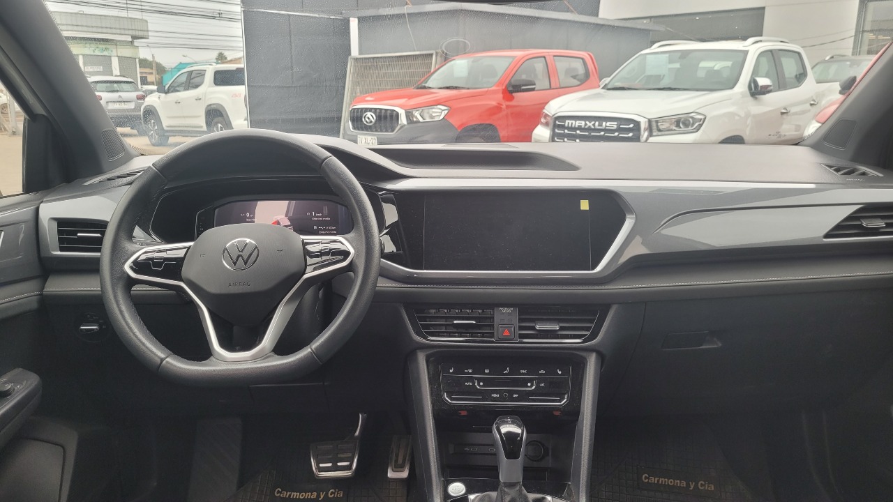 Volkswagen Taos Tsi 4X2 1.4 Full Aut. — foto 13 de 16