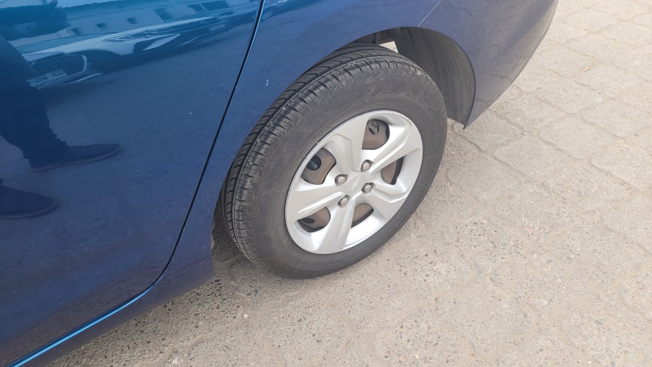 Chevrolet Onix Nb Ls1.2 Full Mec. — foto 12 de 15
