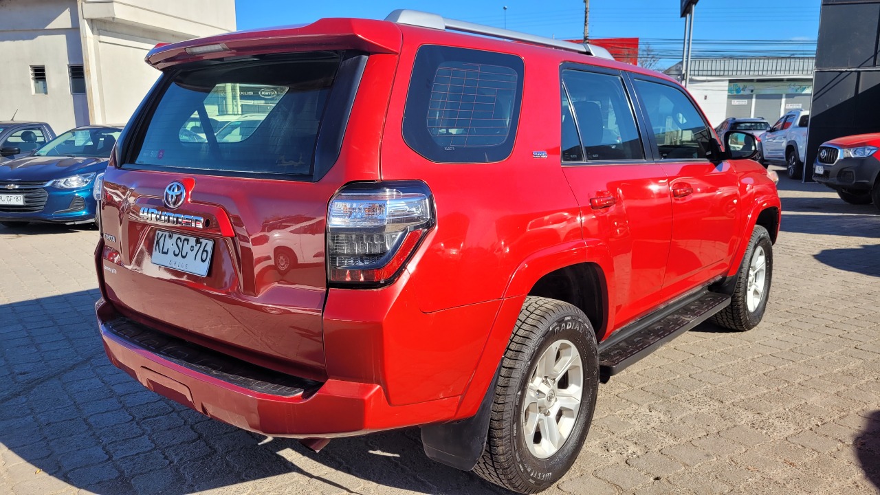 Toyota 4Runner 4X4 4.0 Full Aut. — foto 4 de 15