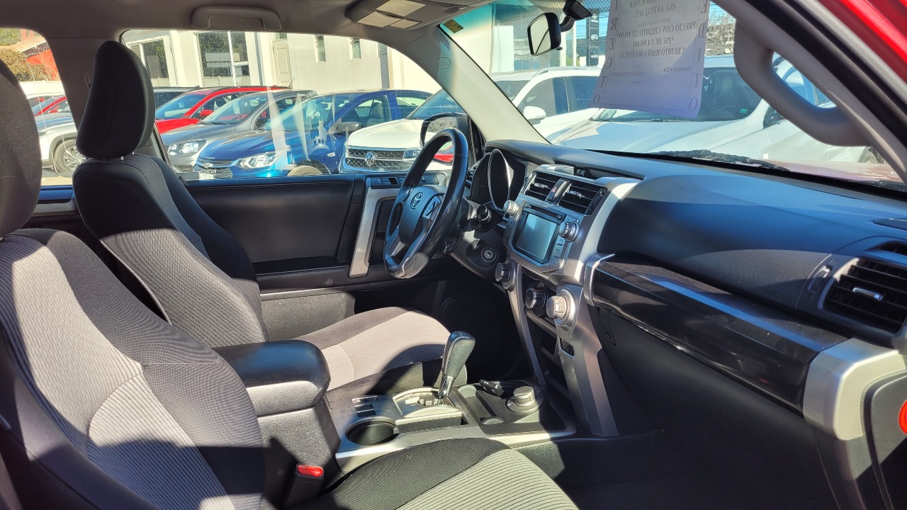 Toyota 4Runner 4X4 4.0 Full Aut. — foto 12 de 15