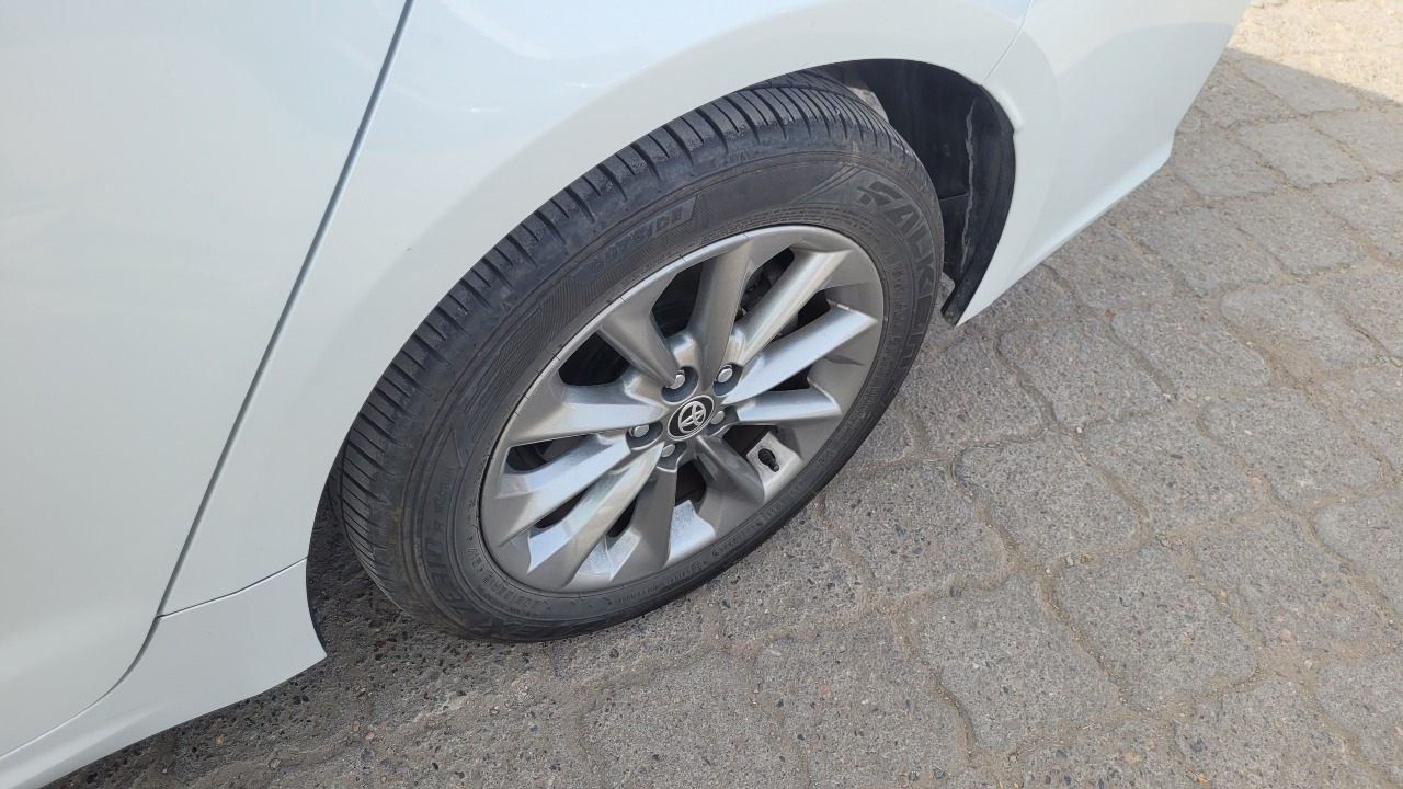 Toyota Corolla 2.0 Full Aut. — foto 14 de 15