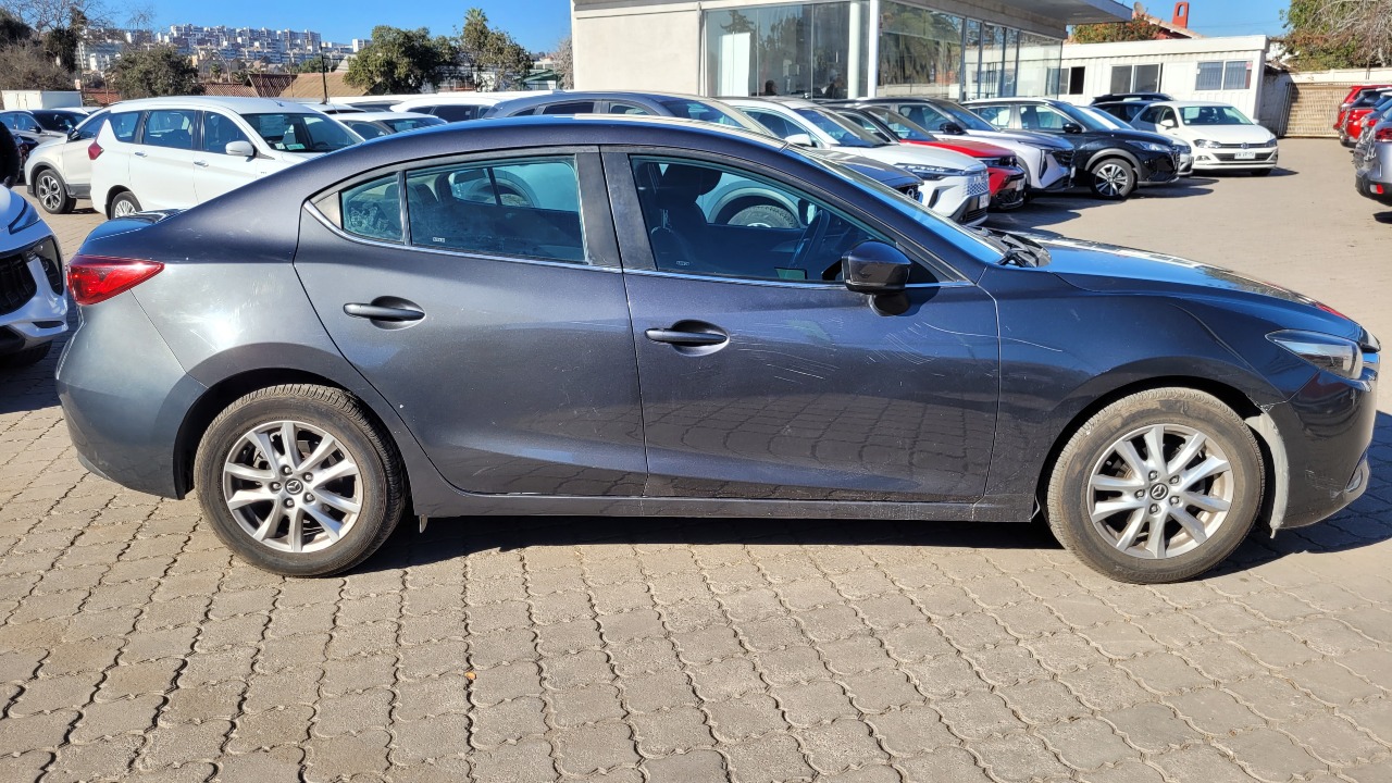 Mazda New3 1.6 Full Aut. — foto 8 de 15