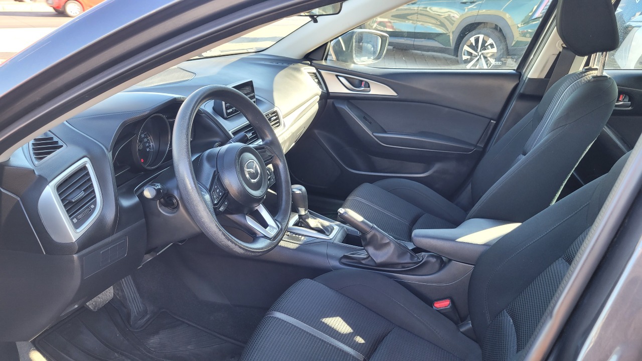 Mazda New3 1.6 Full Aut. — foto 11 de 15
