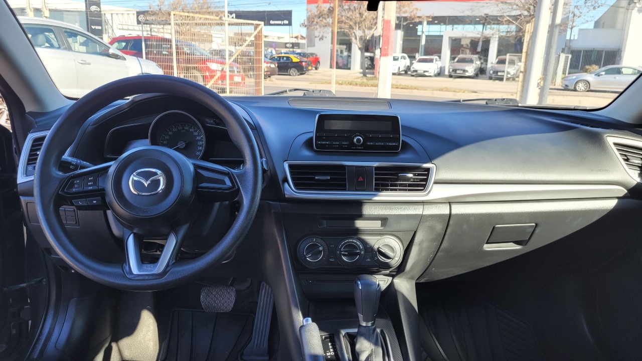 Mazda New3 1.6 Full Aut. — foto 12 de 15