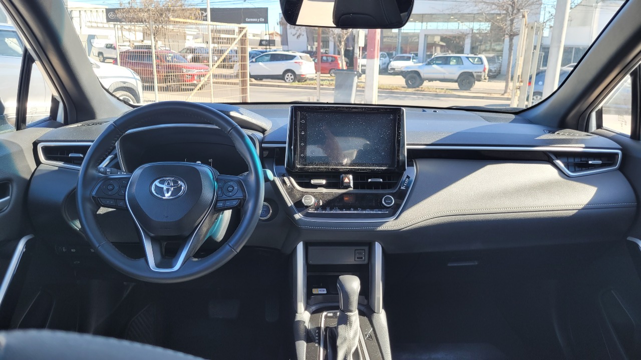 Toyota Corolla Cross 1.8 Full Aut. Hybrido — foto 15 de 16
