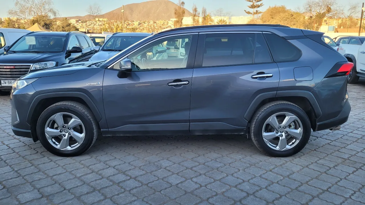 Toyota Rav4 4X4 2.5 Hybrido Full Aut. — foto 5 de 16