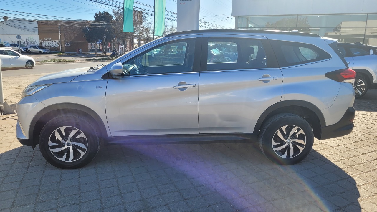 Toyota Rush Xlt1.5 Full Mec. — foto 5 de 15