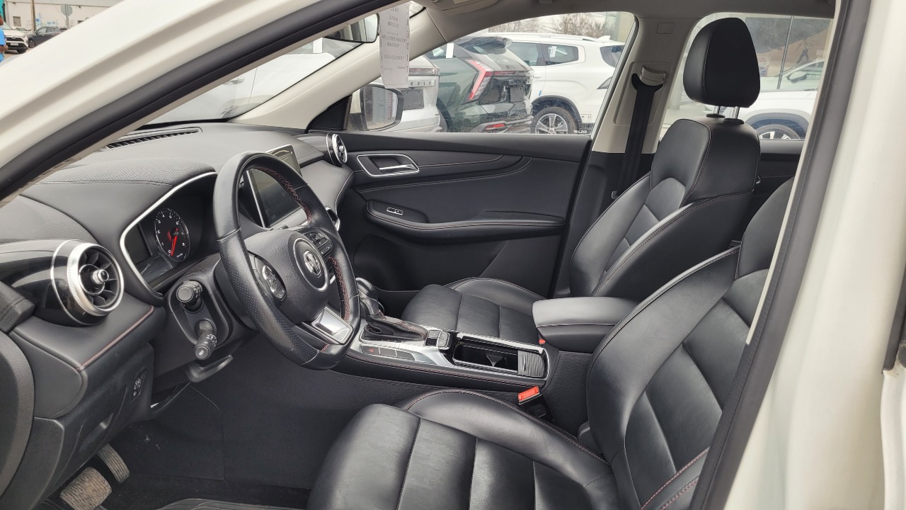 MG Hs Dlx1.5 Full Aut. — foto 11 de 16