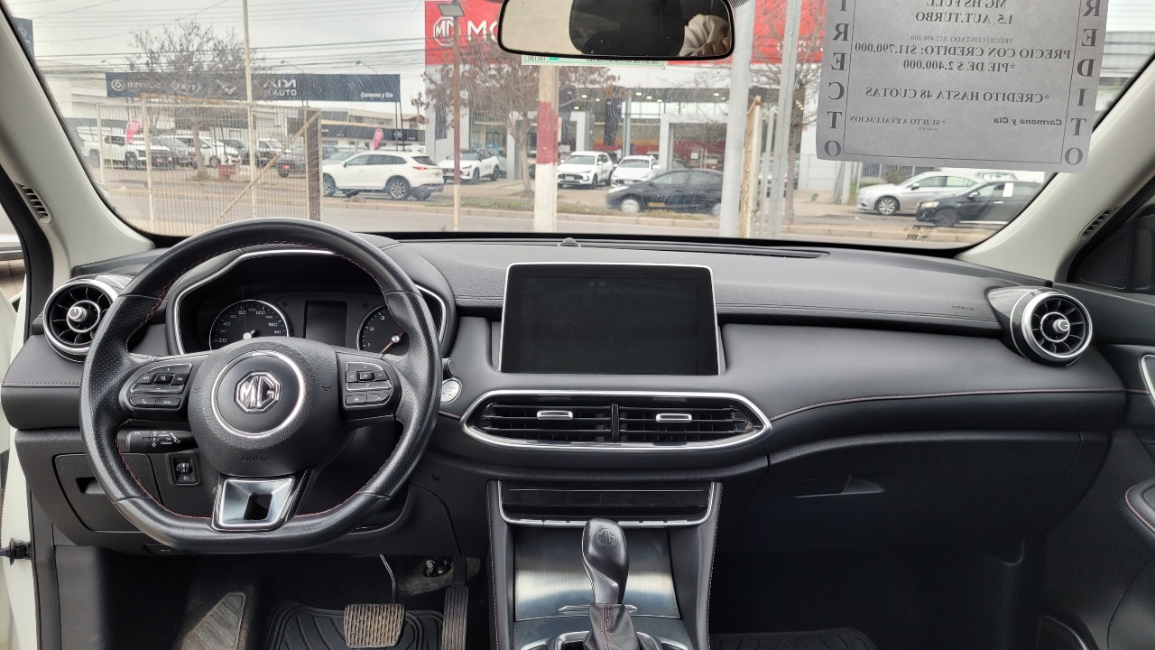 MG Hs Dlx1.5 Full Aut. — foto 14 de 16