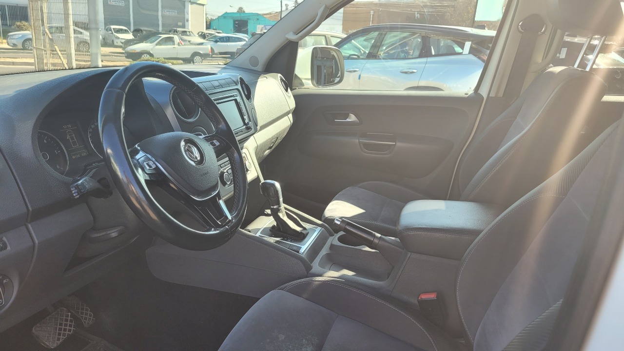 Volkswagen Amarok Highline 4X4 Full Aut. — foto 11 de 15