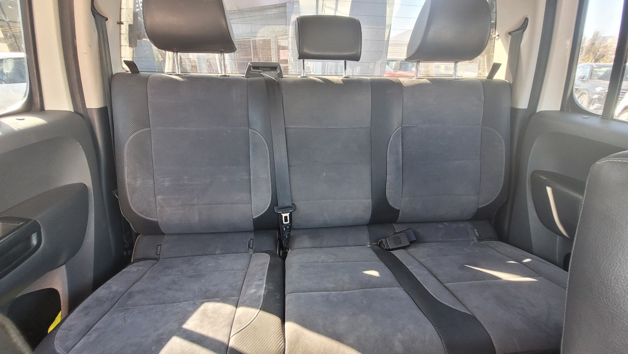 Volkswagen Amarok Highline 4X4 Full Aut. — foto 14 de 15